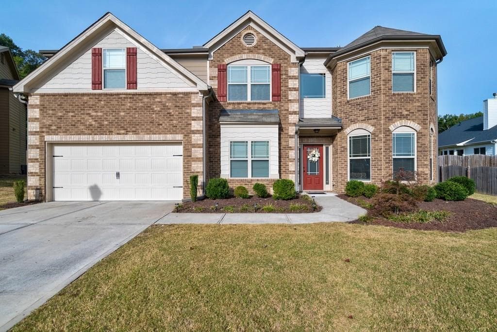 5 bedroom, 3,207 sq ft single family residence sold at 876 Alder Tree Court, Dacula, GA 30019
