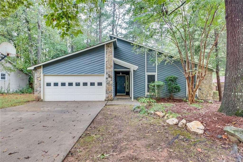 10770 Indian Village Drive, Alpharetta, GA 30022 — most recent listing photo