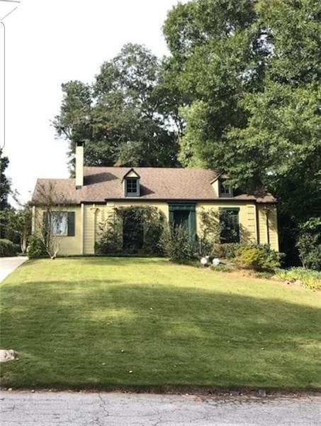 3 bedroom, 2,189 sq ft single family residence sold at 2056 Dellwood Drive, Atlanta, GA 30309