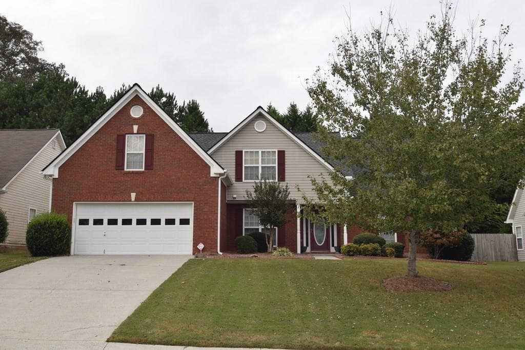 945 Chapel Hill Drive, Lawrenceville, GA 30045 — most recent listing photo