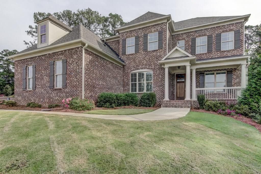 5 bedroom, 3,430 sq ft single family residence sold at 337 Glynnwilde Drive, Marietta, GA 30064