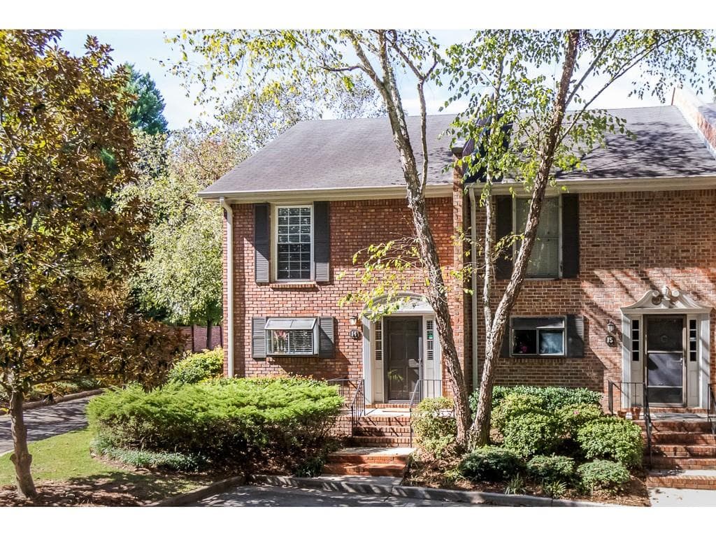 2 bedroom, 1,520 sq ft townhouse sold at 1245 S Ponce De Leon Avenue 14, Atlanta, GA 30306