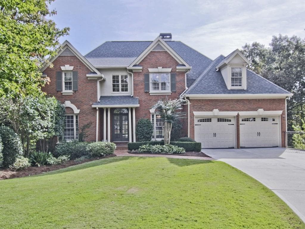 5 bedroom, 4,126 sq ft single family residence sold at 3325 Valley Vista Road, Smyrna, GA 30080