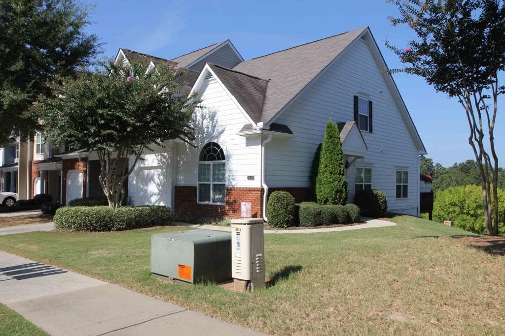 2 bedroom, 1,646 sq ft townhouse sold at 2428 Suwanee Pointe Drive, Lawrenceville, GA 30043
