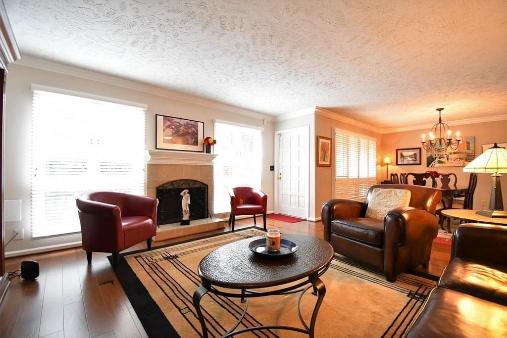 3250 Clairemont North, Brookhaven, GA 30329 — most recent listing photo