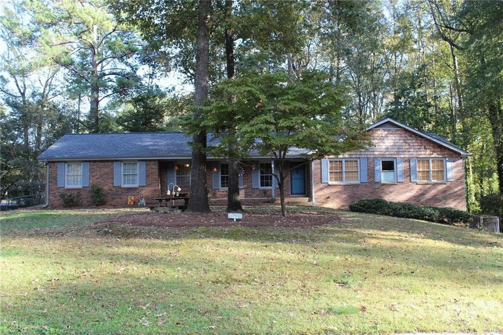 712 Lions Trail, Stone Mountain, GA 30087 — most recent listing photo
