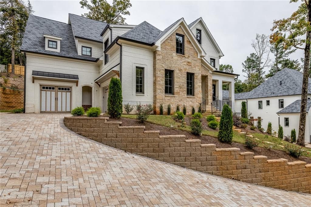5 bedroom, 5,390 sq ft single family residence sold at 485 Loridans Drive, Atlanta, GA 30342
