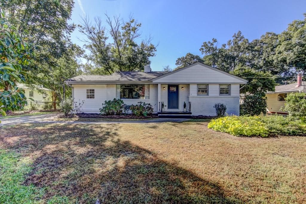 3 bedroom, 1,472 sq ft single family residence sold at 1176 Pinedale Drive, Smyrna, GA 30080