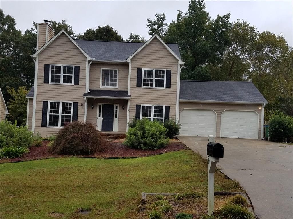 4 bedroom, 2,204 sq ft single family residence sold at 4803 Glenwhite Drive, Duluth, GA 30096