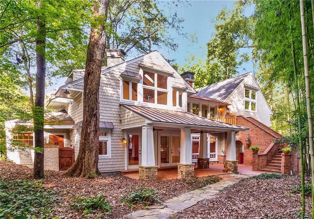 5 bedroom, 5,282 sq ft single family residence sold at 1867 Windemere Drive, Atlanta, GA 30324