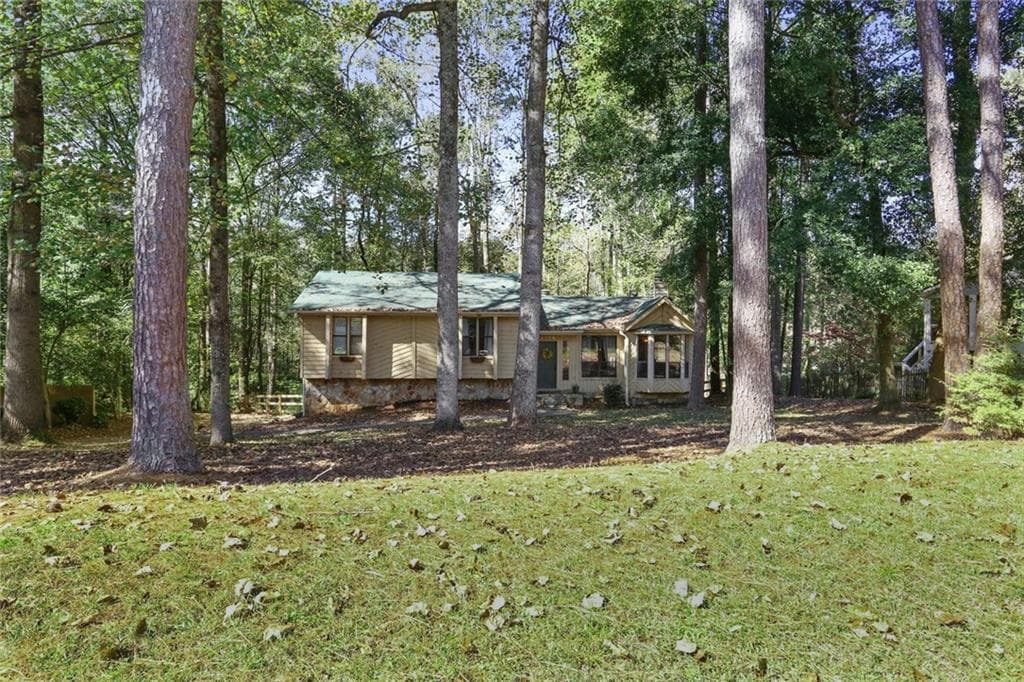 4 bedroom, 2,395 sq ft single family residence sold at 3394 Vinings North Trail, Smyrna, GA 30080
