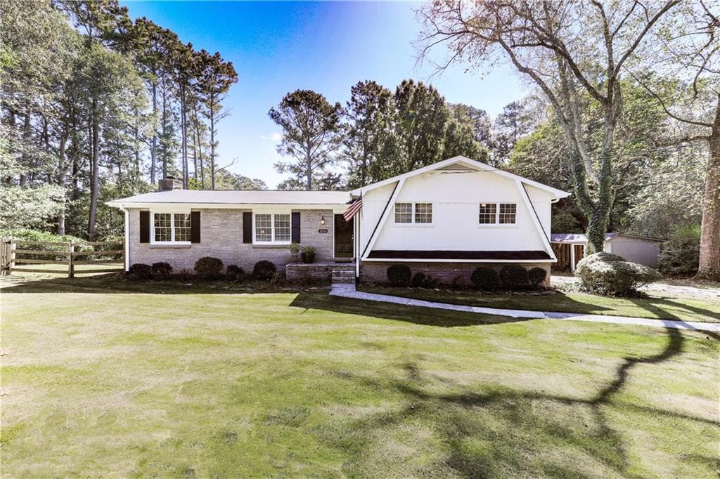 2010 Cherokee Trail, Woodstock, GA 30189 — most recent listing photo