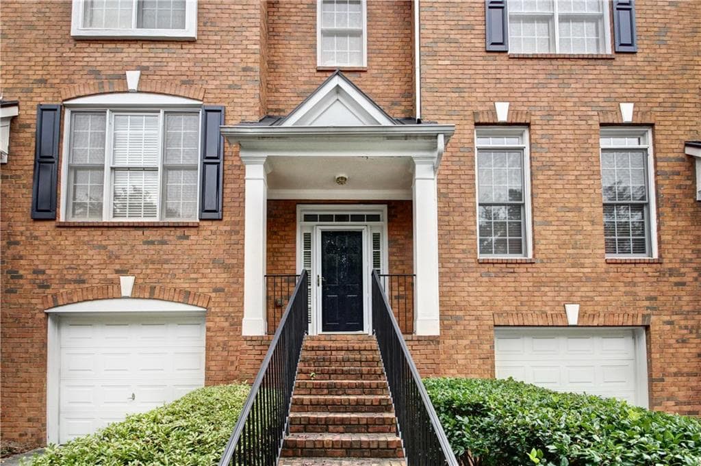 3 bedroom, 2,500 sq ft townhouse sold at 4969 Warmstone Way 16, Atlanta, GA 30039