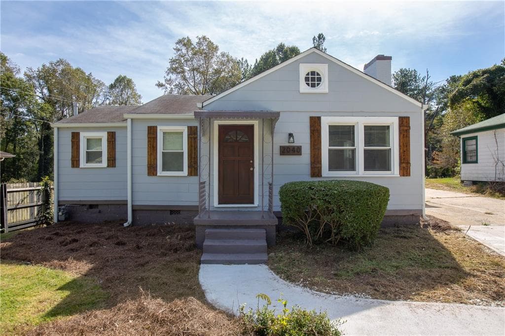 3 bedroom, 1,179 sq ft single family residence sold at 2040 Beecher Road, Atlanta, GA 30311