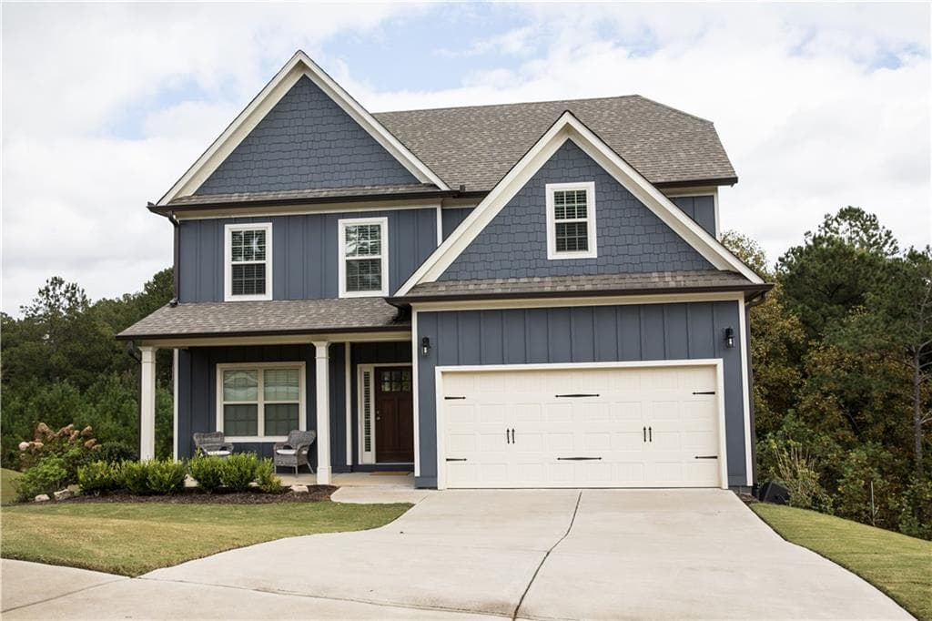 4 bedroom, 2,460 sq ft single family residence sold at 1143 Blankets Creek Drive, Canton, GA 30114