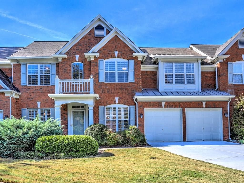 736 Thornington Drive 59/24, Roswell, GA 30075 — most recent listing photo