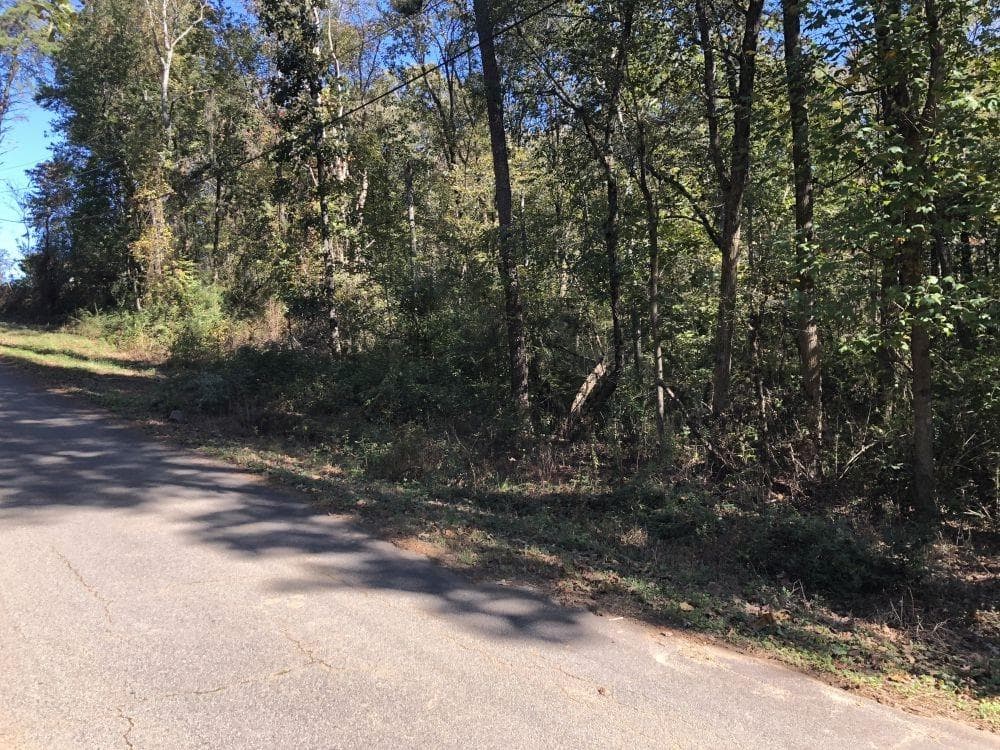 single family residence sold at 0 Oak Ridge Drive, Gainesville, GA 30506