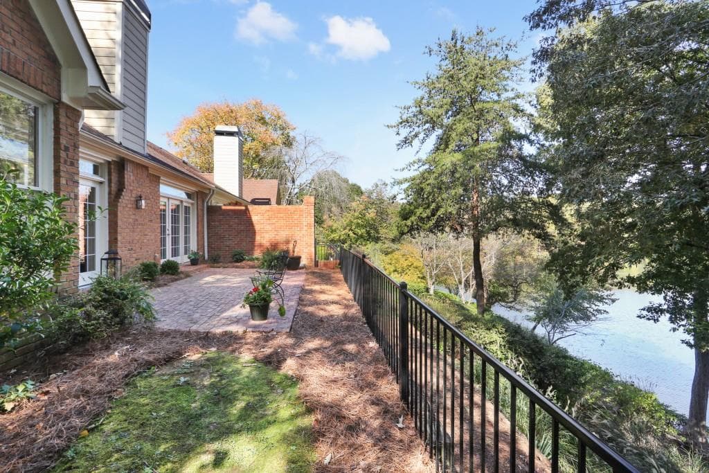 21 Lake Villa Drive, Roswell, GA 30076 — most recent listing photo