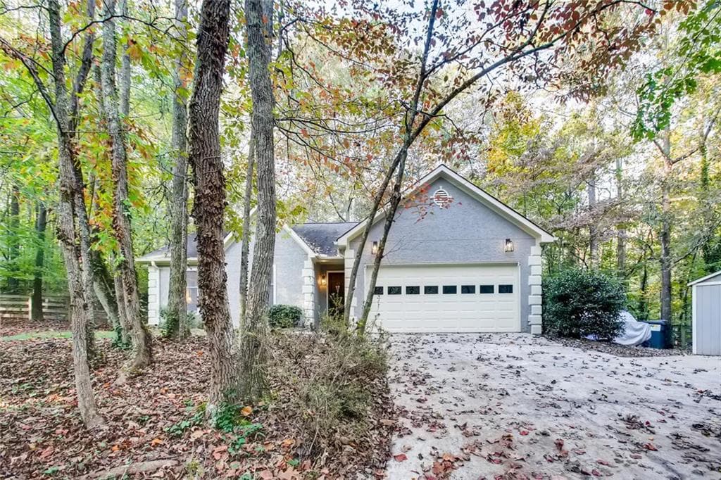3330 Hopewell Chase Drive, Alpharetta, GA 30004 — most recent listing photo