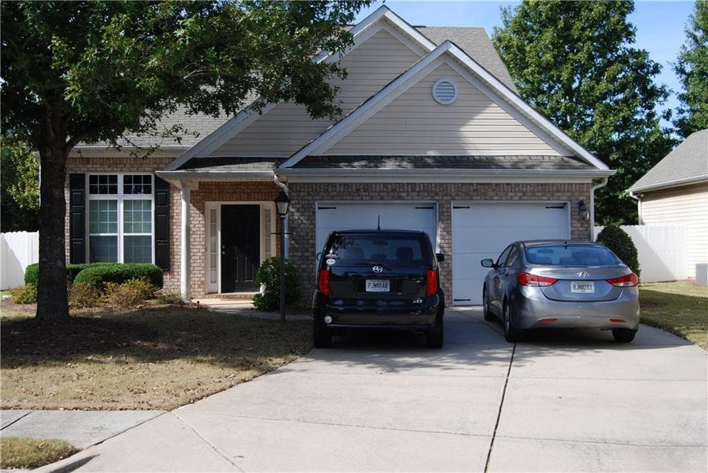 3 bedroom, 1,903 sq ft single family residence sold at 2405 Centennial Hill Way, Acworth, GA 30102
