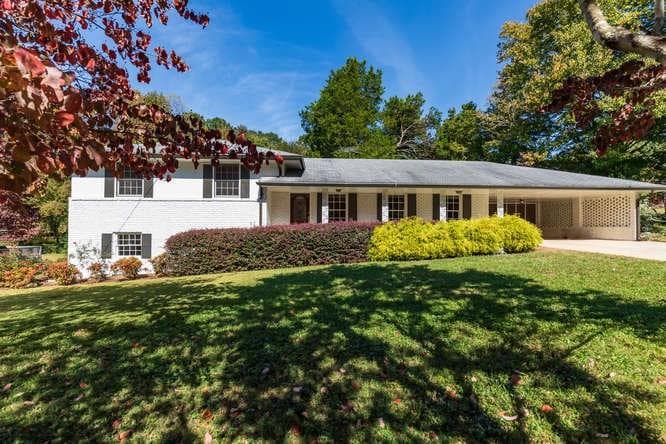 4 bedroom, 2,275 sq ft single family residence sold at 2767 Janellen Drive, Atlanta, GA 30345