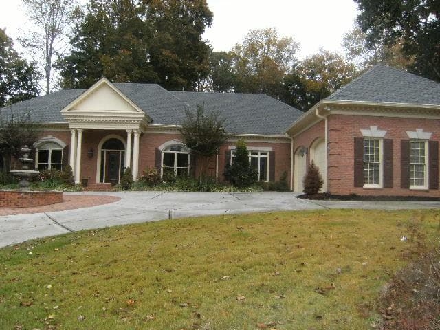 110 View Hill Court, Sandy Springs, GA 30350 — most recent listing photo