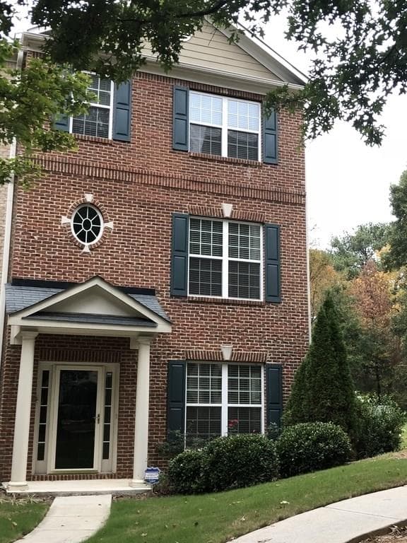 611 PECAN KNOLL Drive 14, Marietta, GA 30008 — most recent listing photo