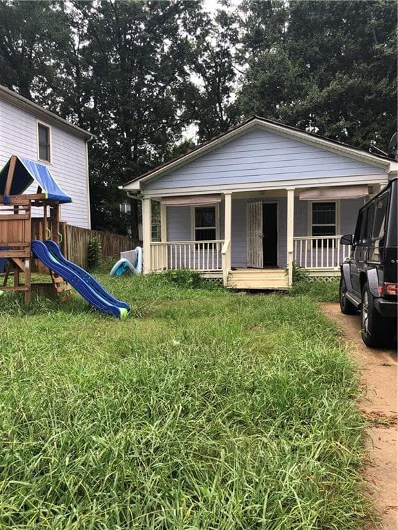 3 bedroom, 1,122 sq ft single family residence sold at 1177 Moton Avenue, Atlanta, GA 30315
