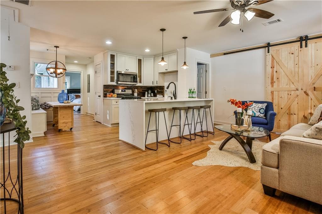 4 bedroom, 1,300 sq ft single family residence sold at 1654 Derry Avenue, Atlanta, GA 30310