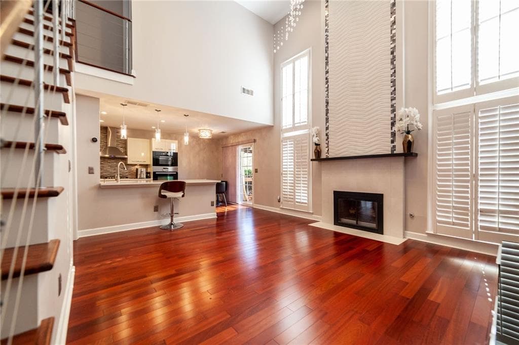 6095 Pattingham Drive, Roswell, GA 30075 — most recent listing photo