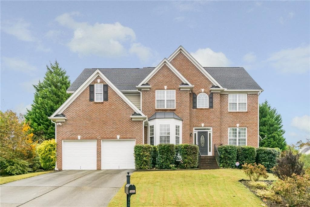 6 bedroom, 2,914 sq ft single family residence sold at 3733 Roxtree Trace, Buford, GA 30518