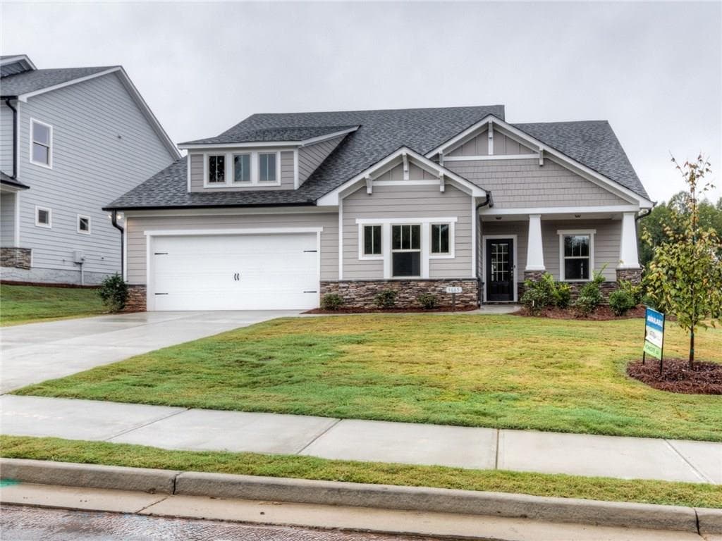 3 bedroom, 2,136 sq ft single family residence sold at 3665 Summerpoint Crossing, Cumming, GA 30028