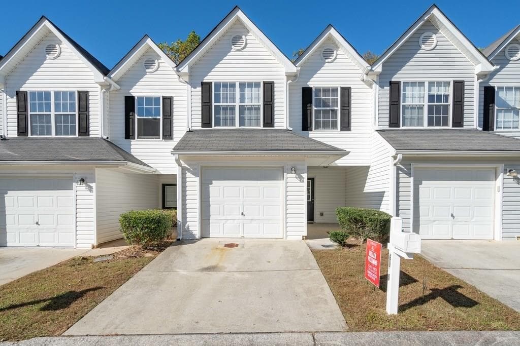 6945 Gallant Circle 10, Mableton, GA 30126 — most recent listing photo
