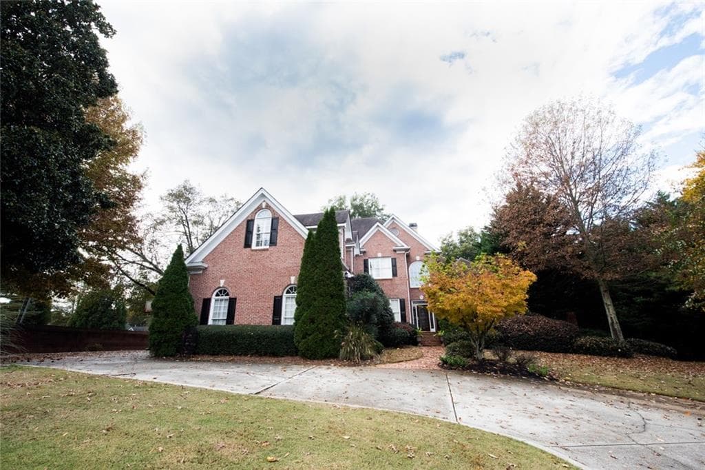 700 Orchard Point, Sandy Springs, GA 30350 — most recent listing photo
