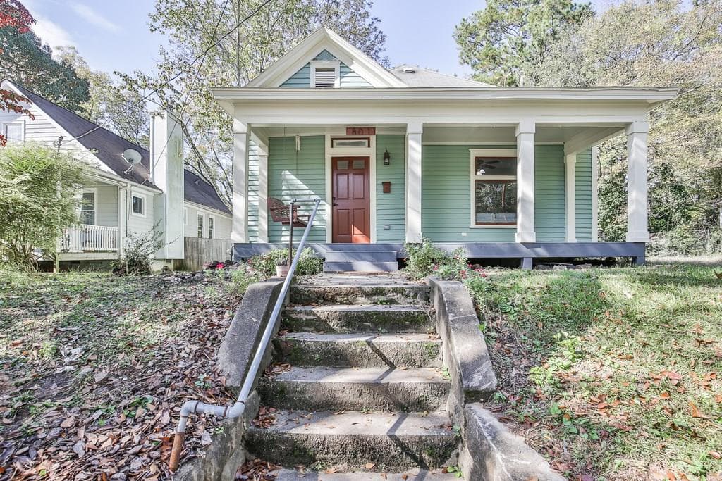 3 bedroom, 1,521 sq ft single family residence sold at 801 Tift Avenue, Atlanta, GA 30310