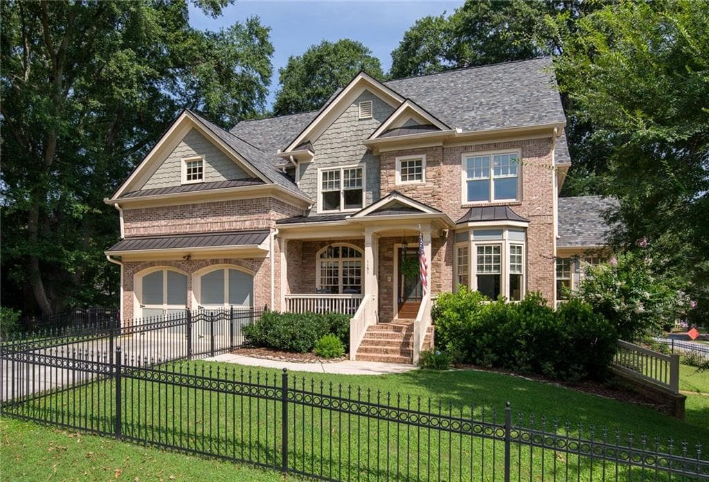 6 bedroom, 4,516 sq ft single family residence sold at 1151 McLinden Avenue, Smyrna, GA 30080