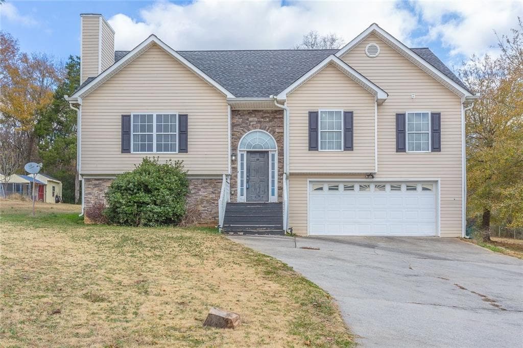 166 Peachtree Lane, Calhoun, GA 30701 — most recent listing photo