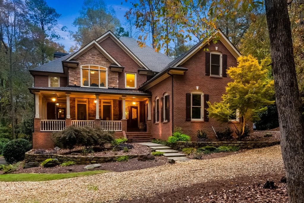 5 bedroom, 5,918 sq ft single family residence sold at 1196 Button Hill Road, Kennesaw, GA 30152