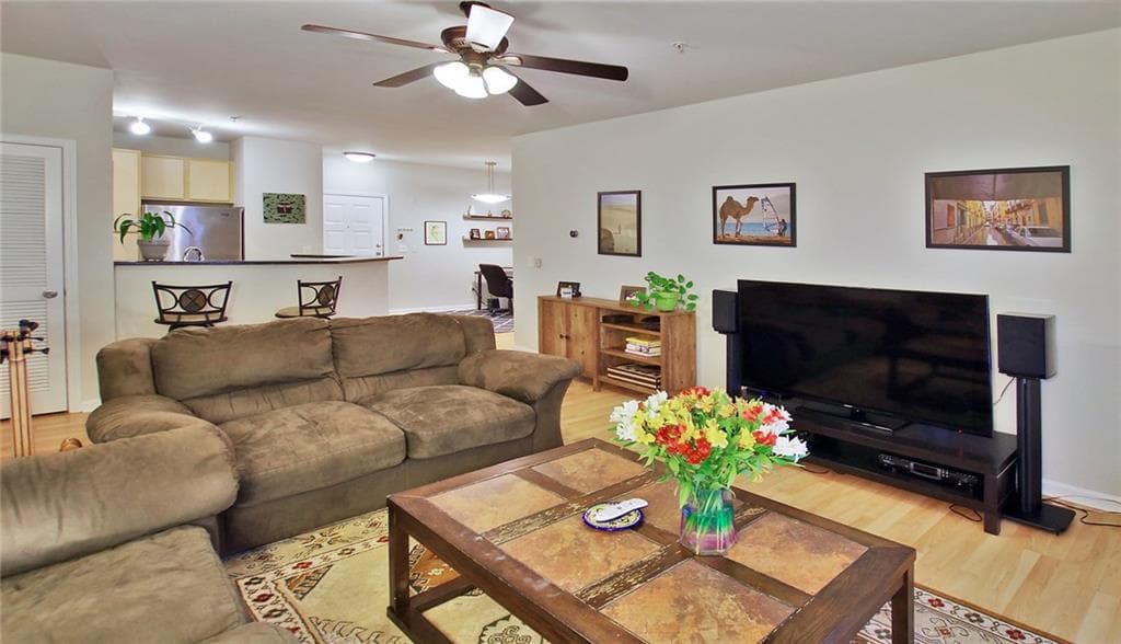 1 bedroom, 793 sq ft condominium sold at 821 Ralph Mcgill Boulevard 3222, Atlanta, GA 30306