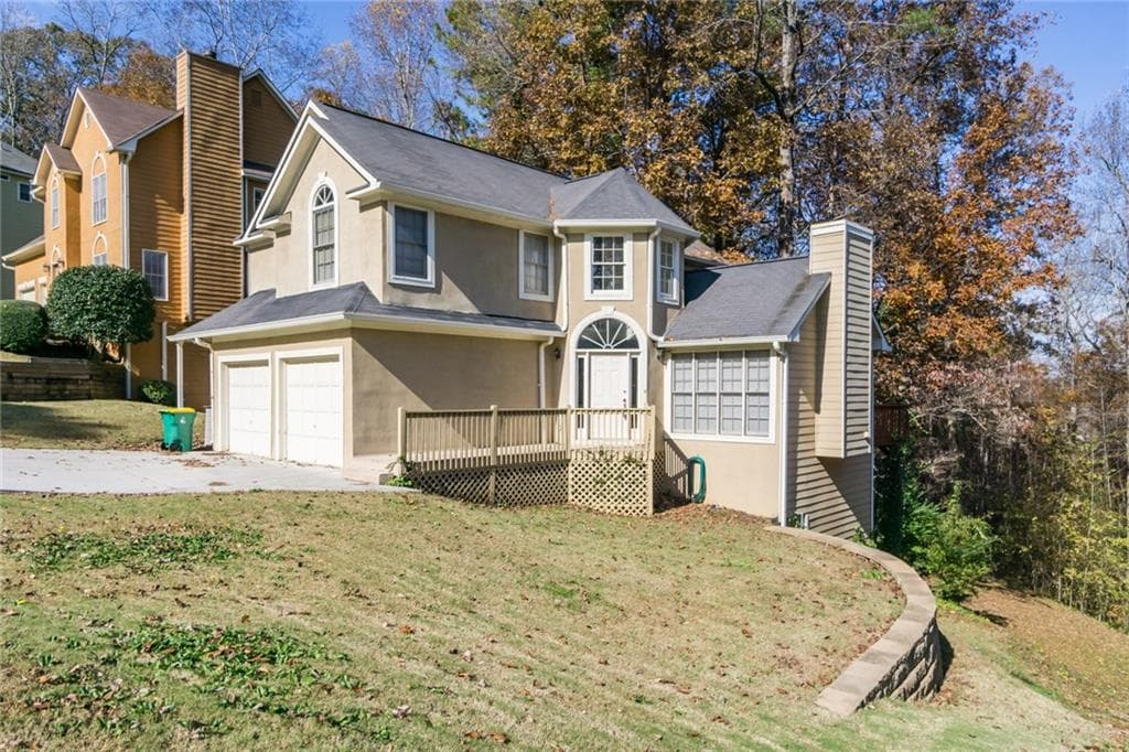 4 bedroom, 2,208 sq ft single family residence sold at 1396 Chatley Way, Woodstock, GA 30188