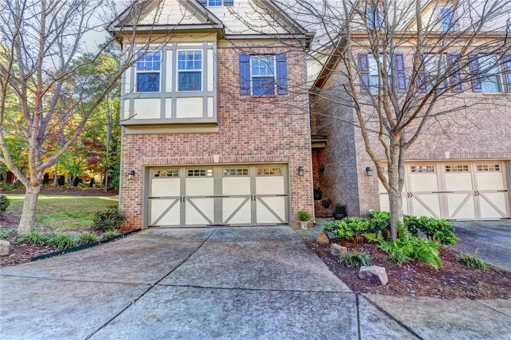 5858 Norfolk Chase Road, Peachtree Corners, GA 30092 — most recent listing photo