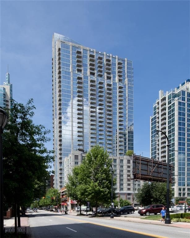 1 bedroom, 838 sq ft condominium sold at 855 Peachtree Street 1311, Atlanta, GA 30308