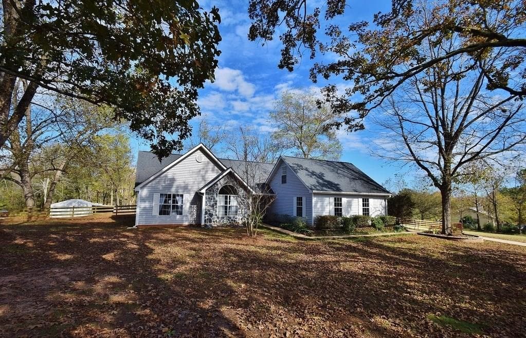719 SKELTON Road, Hoschton, GA 30548 — most recent listing photo