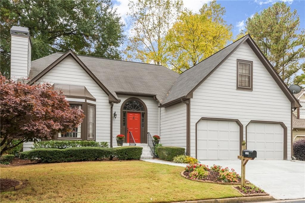 3 bedroom, 2,337 sq ft single family residence sold at 1095 DUNBARTON Trace, Brookhaven, GA 30319