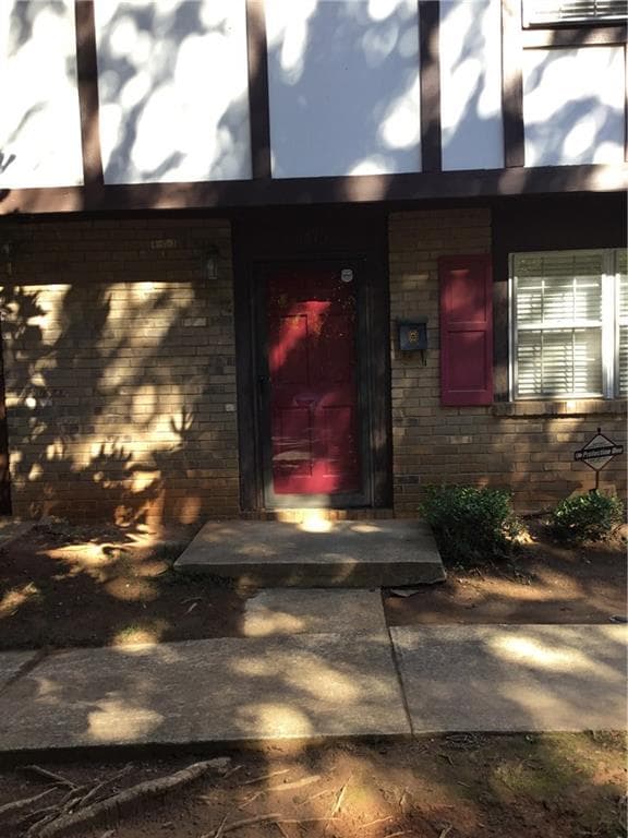 1375 Kingsgate Drive, Stone Mountain, GA 30083 — most recent listing photo