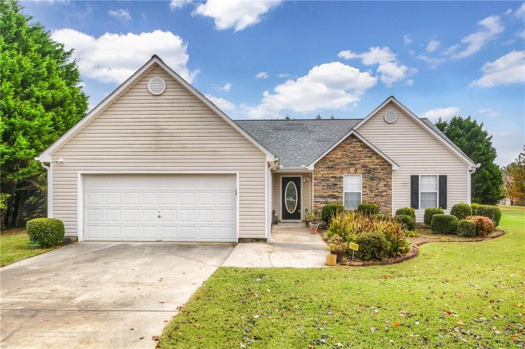 3 bedroom, 1,577 sq ft single family residence sold at 1512 Julianna Circle, Loganville, GA 30052