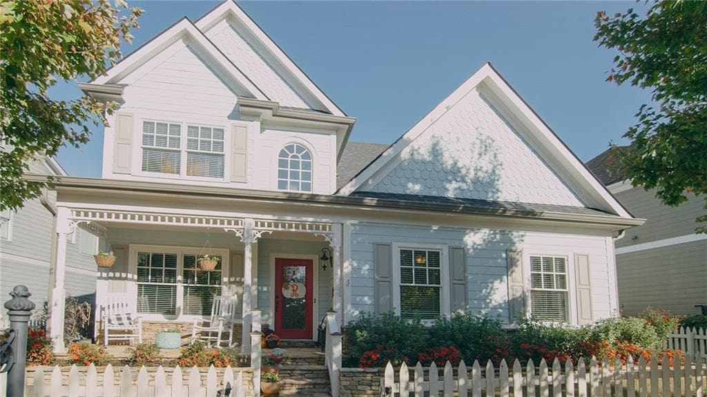 3 bedroom, 2,213 sq ft single family residence sold at 1681 Barfield Run, Atlanta, GA 30318