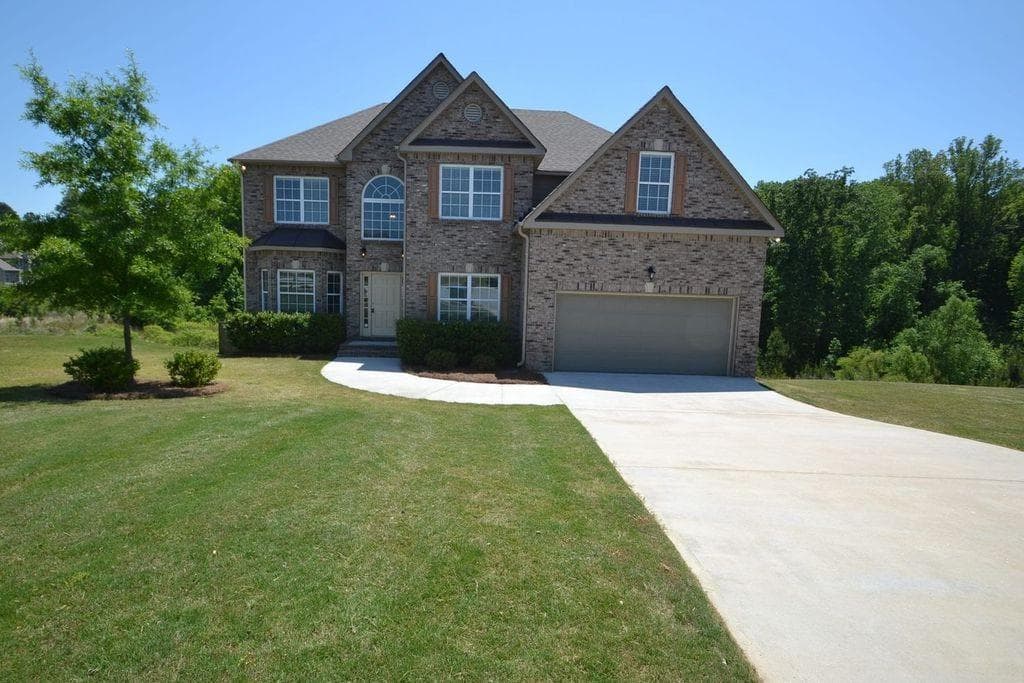 715 Reese Court, Loganville, GA 30052 — most recent listing photo