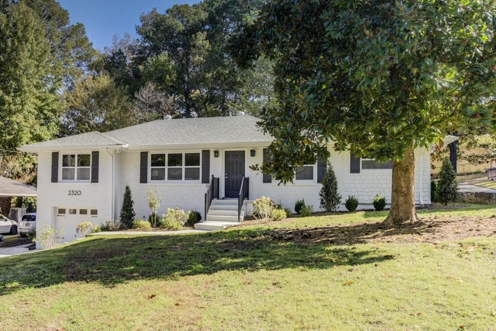 3 bedroom, 2,005 sq ft single family residence sold at 2320 Cloverdale Drive, Atlanta, GA 30316
