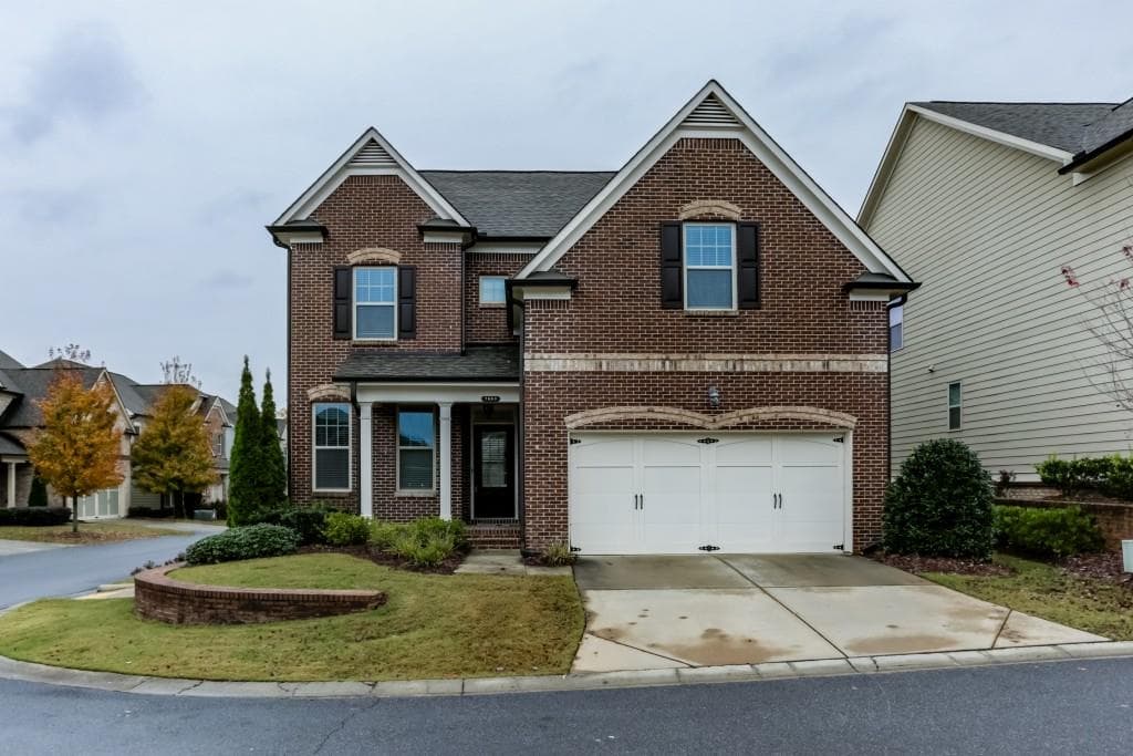 7600 Highland Bluff, Sandy Springs, GA 30328 — most recent listing photo